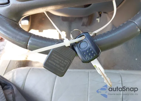 2004 Mercury Grand Marquis Ls from USA, damaged, VIN 2MEFM75WX4X656488